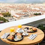 The Babel Community - Bastille 3* Grenoble