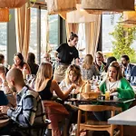 The Babel Community - Bastille Aparthotel 3*