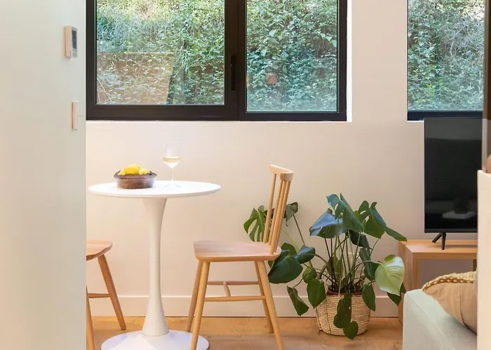 The Babel Community - Bastille Hotel apartamentowy