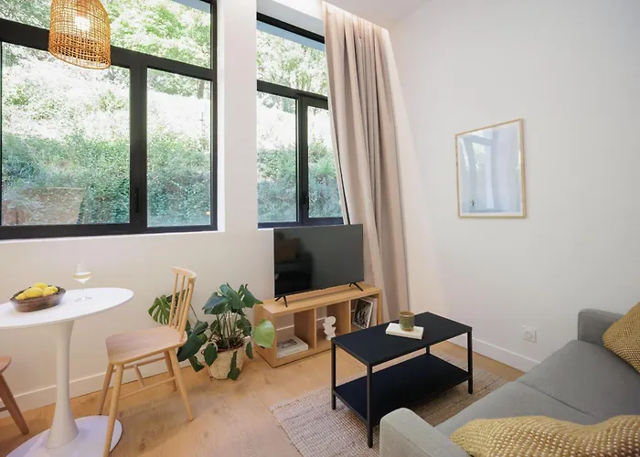 The Babel Community - Bastille Hotel apartamentowy Grenoble