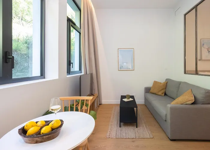 Hotel apartamentowy The Babel Community - Bastille 4*